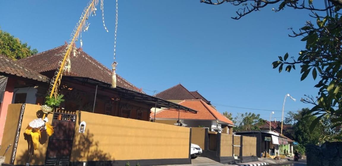 Queen Guest House Tulamben Ngoại thất bức ảnh